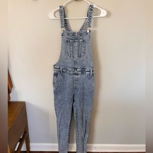 Old Navy Size 10 light wash overalls.